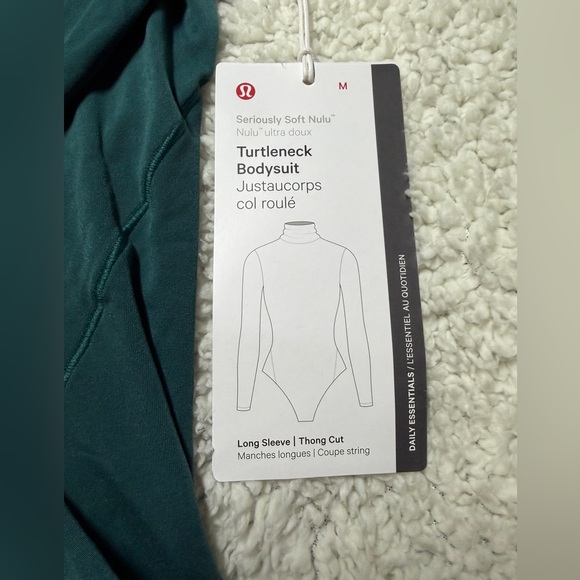 NWT! Lululemon Wundermost Ultra-Soft Nulu Turtleneck Thong Bodysuit - Picture 4 of 7